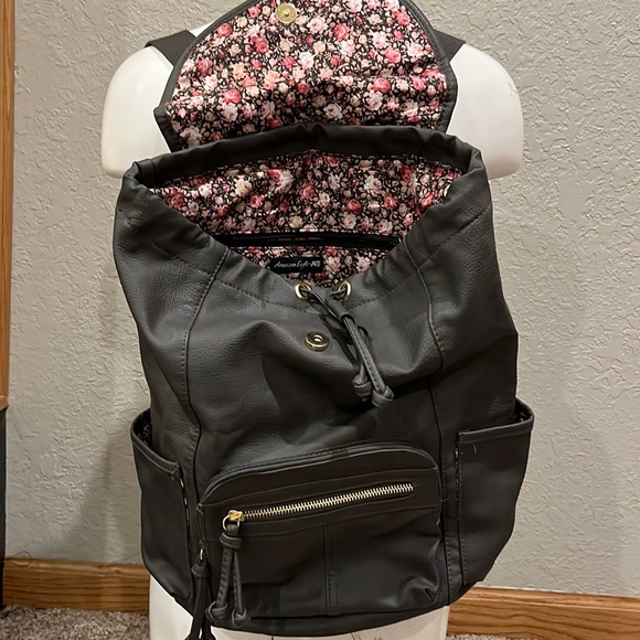 American Eagle Backpack - Picture 1 of 10